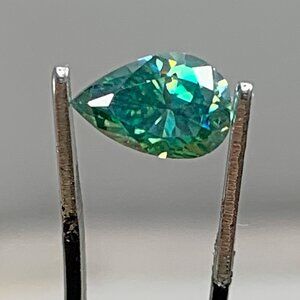 Green Pear Diamond